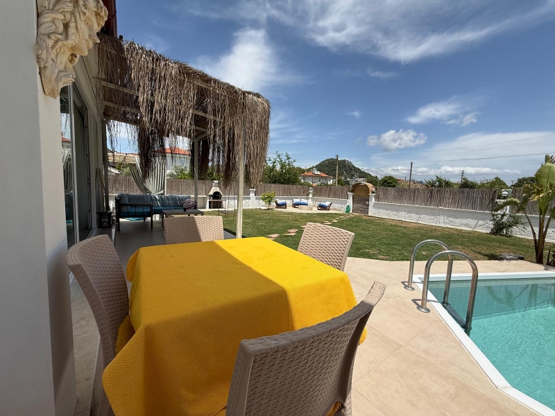 Villa Sunny Garden 1